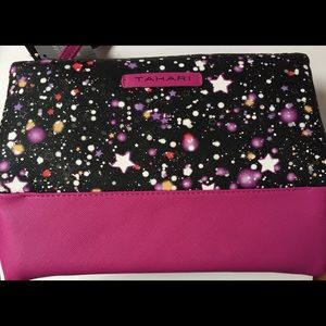 Tahari Pyramid Cosmetic Case- Triple Section